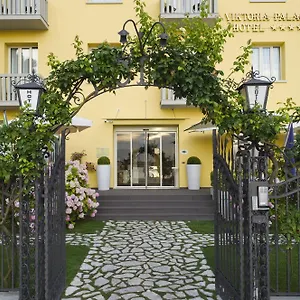 **** Hotel Viktoria Palace Italië